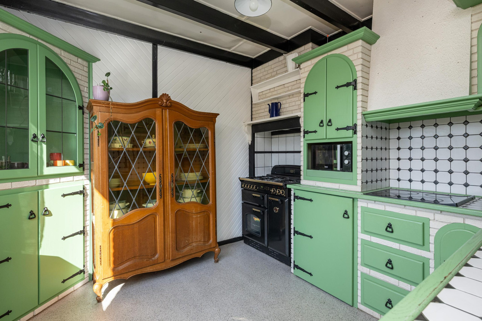 Vrijstaande woning te koop: Langstraat 42, Achthuizen