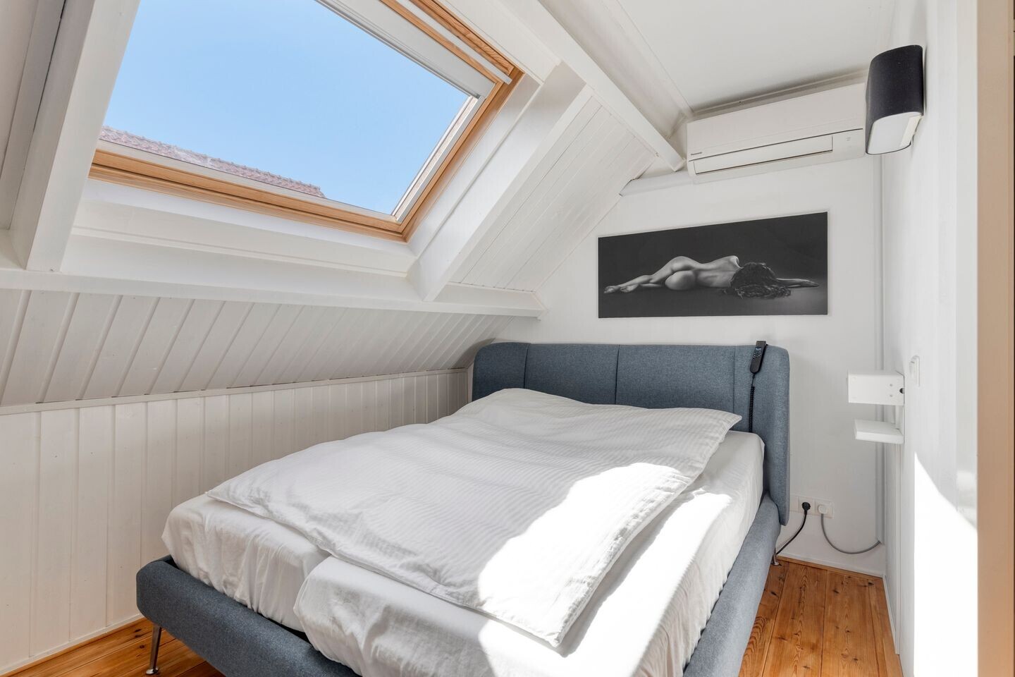 Tussenwoning te koop: Beneden Molendijk 7, Ooltgensplaat