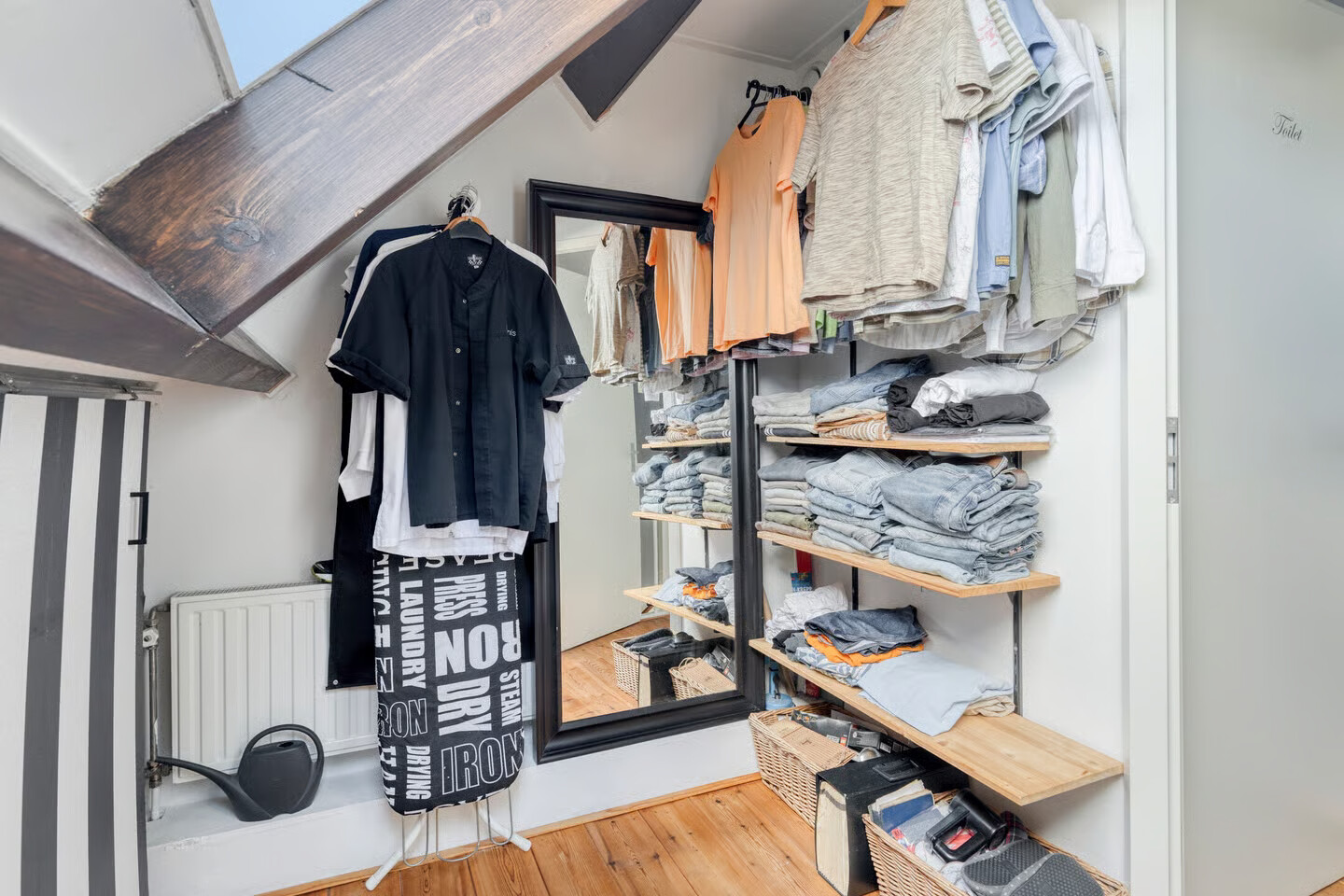 Tussenwoning te koop: Beneden Molendijk 7, Ooltgensplaat