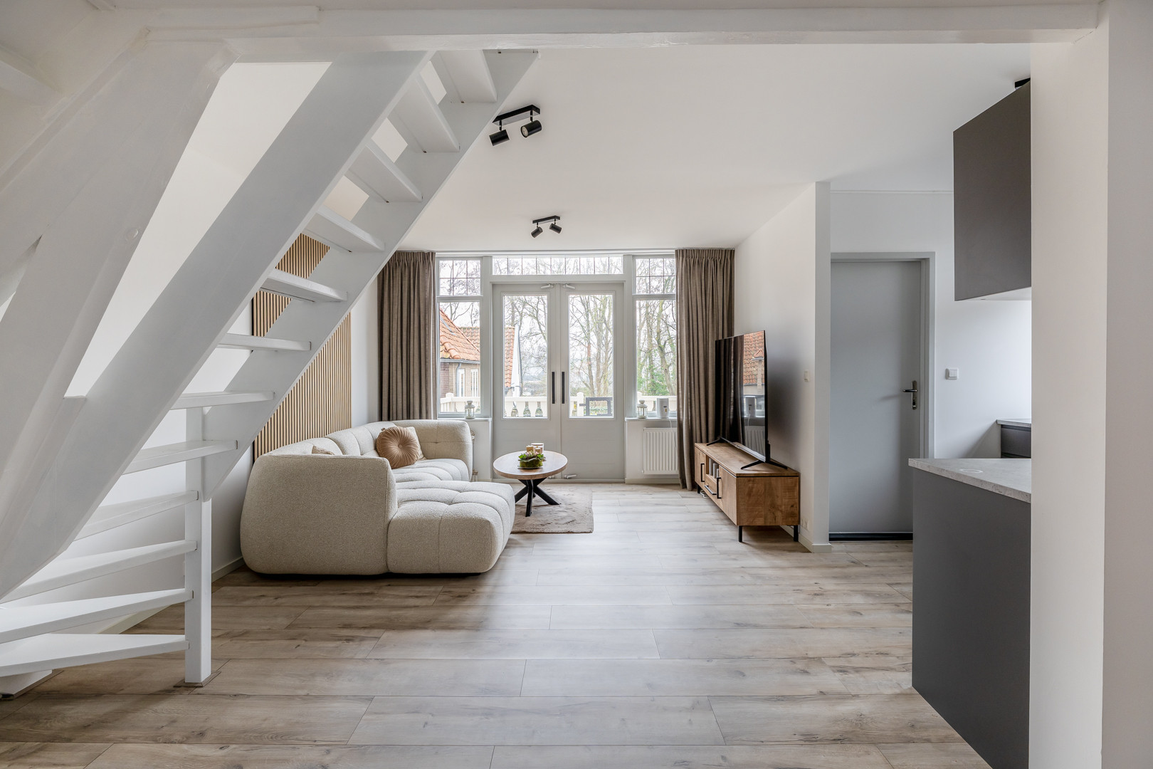 Appartement te koop: Molendijk 1A, Ooltgensplaat