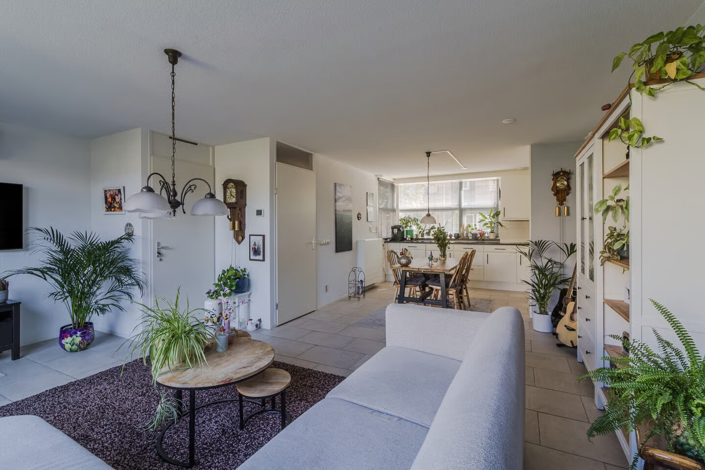 Tussenwoning te koop: Schubertpad 9, Oud-Beijerland