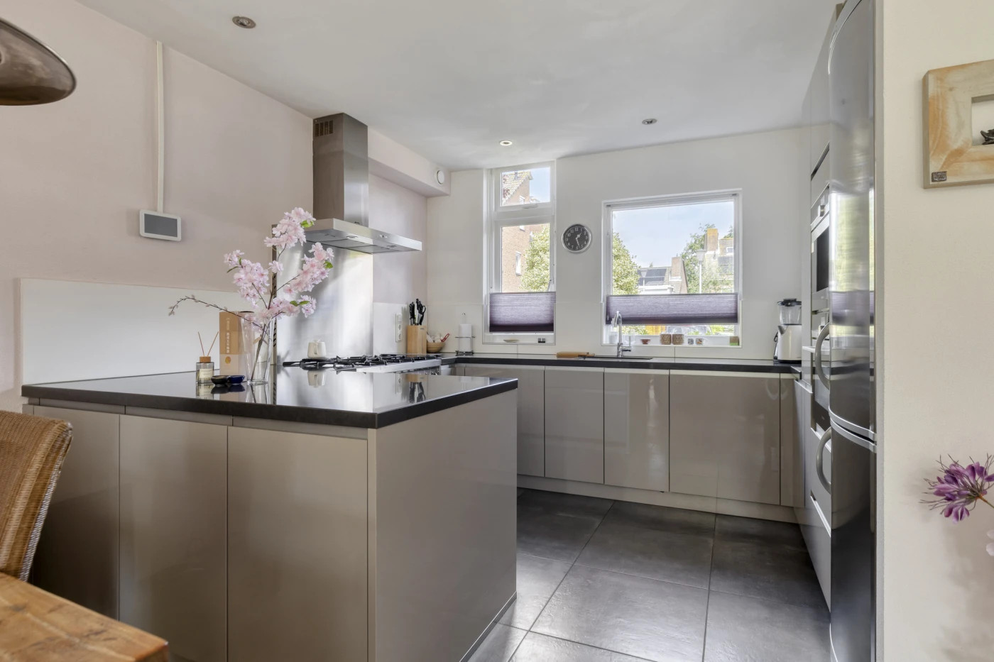 Hoekwoning te koop: Hooizolder 14, Oud-Beijerland