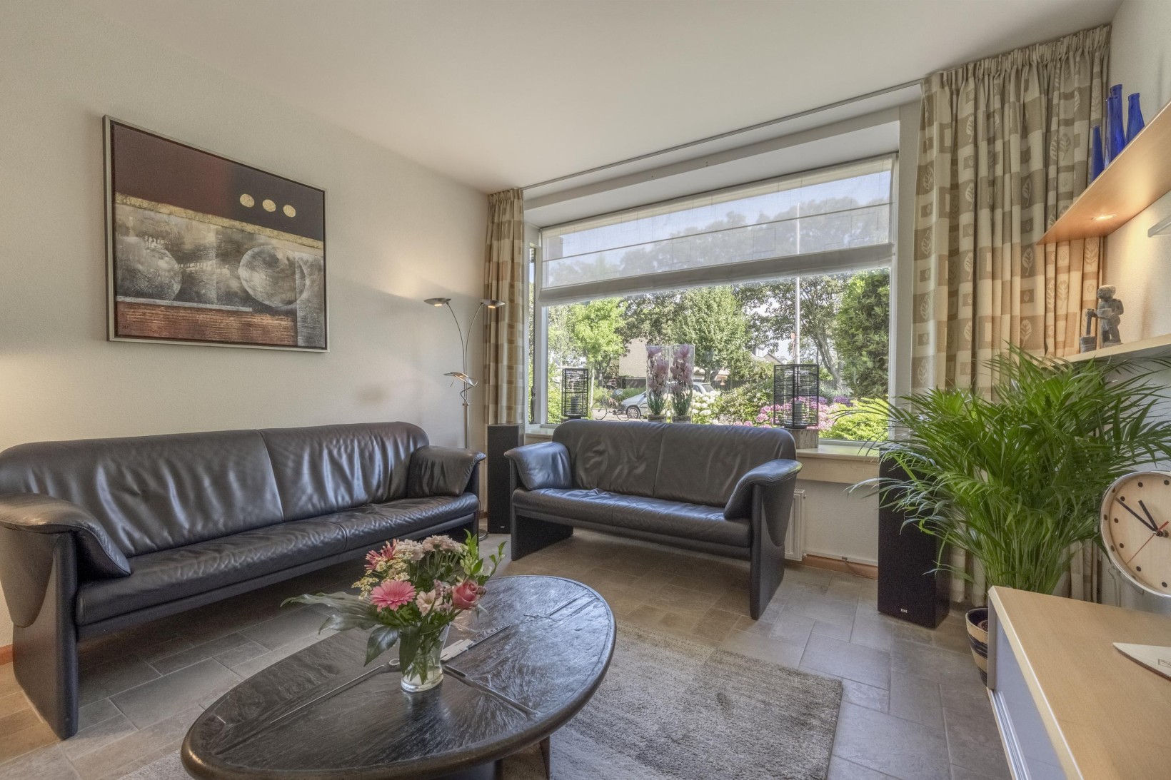Hoekwoning te koop: W. van Vlietstraat 1, Oud-Beijerland