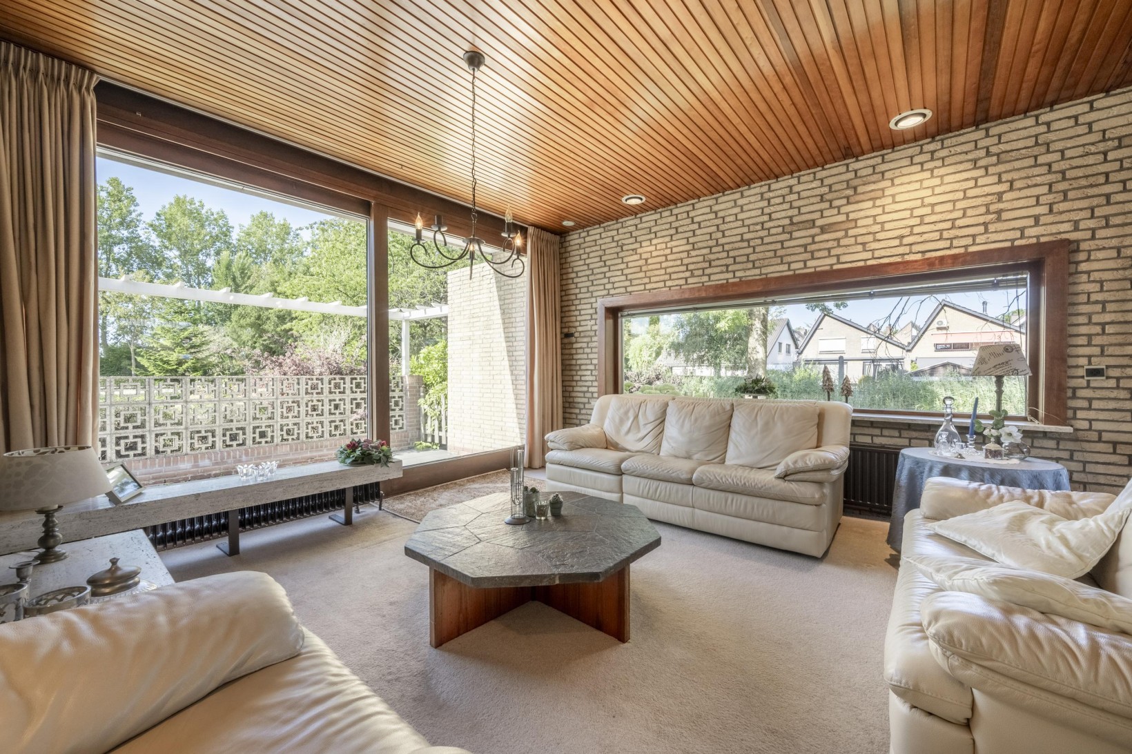 Vrijstaande woning te koop: Rembrandtstraat 9A, Oud-Beijerland