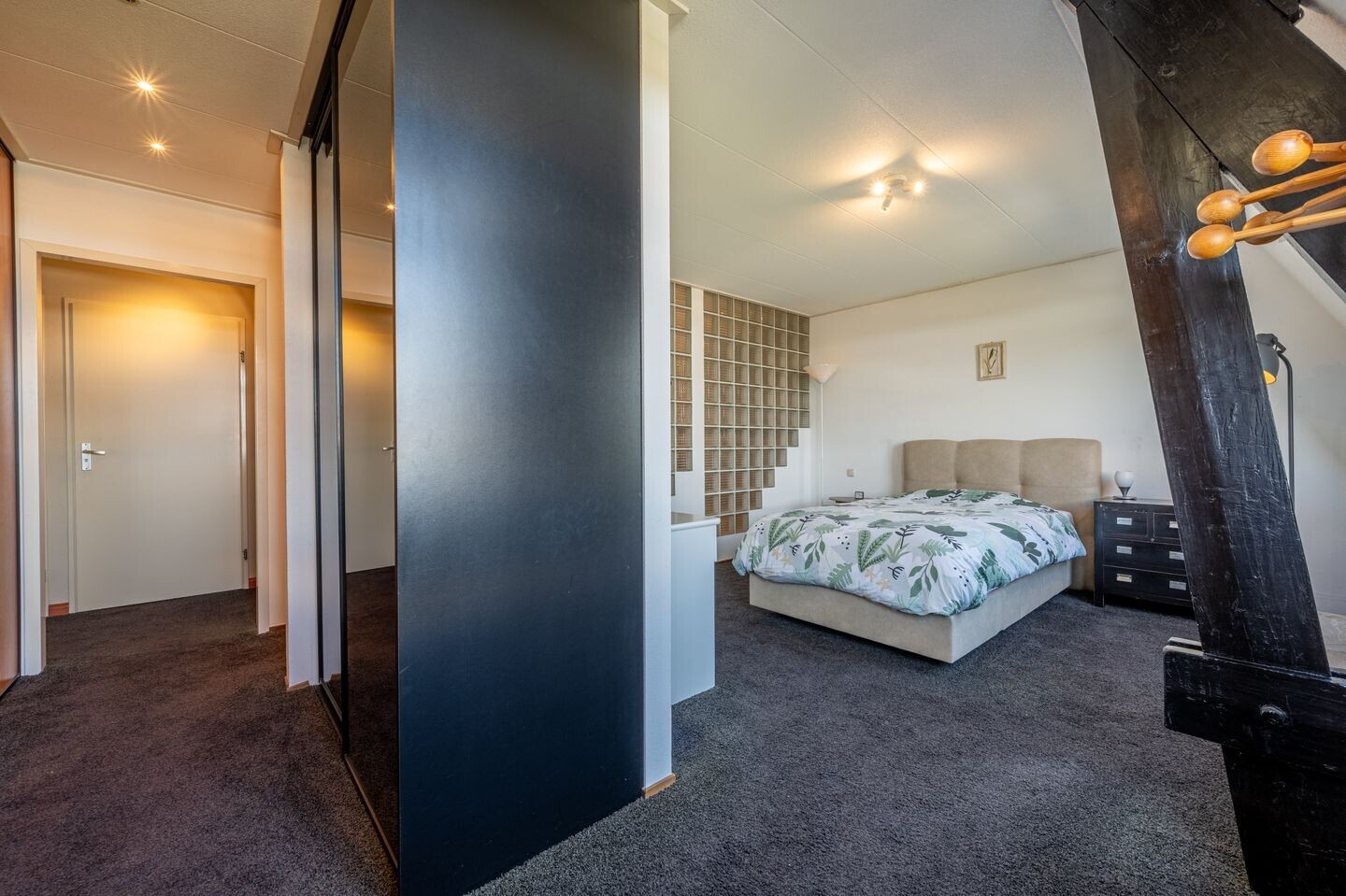 Appartement te koop: H.B.S.Laan 26, Oud-Beijerland