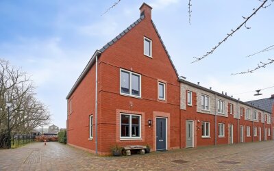Pieter van der Doesstraat 1