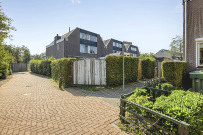 Metsustraat 20