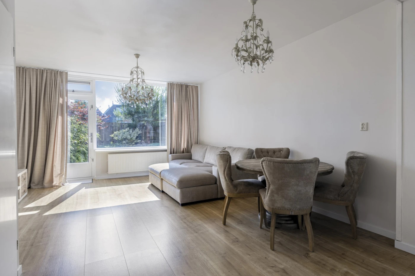 Tussenwoning te koop: Metsustraat 20, Oud-Beijerland