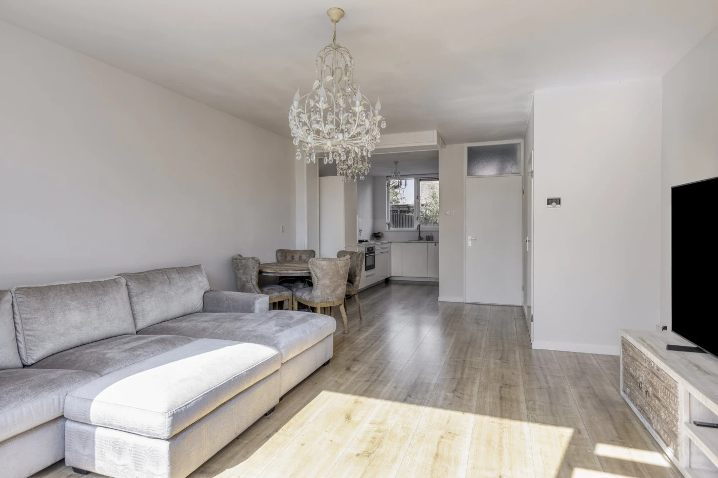 Tussenwoning te koop: Metsustraat 20, Oud-Beijerland
