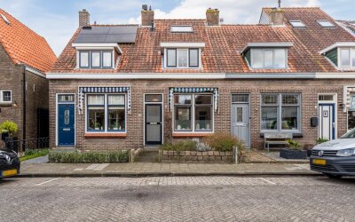 Emmastraat 30