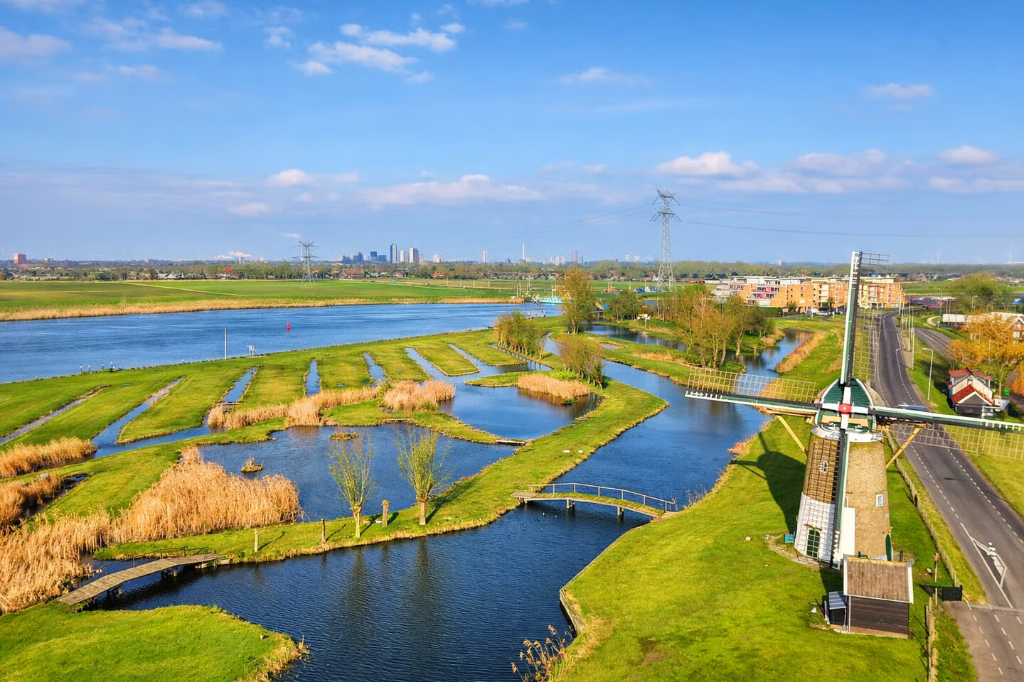 Vrijstaande woning te koop: Voordoel 30, Nieuw-Beijerland