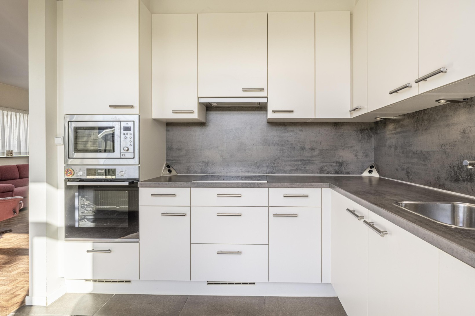 Twee-onder-één-kap te koop: Ridder van Dorpstraat 26, Nieuw-Beijerland