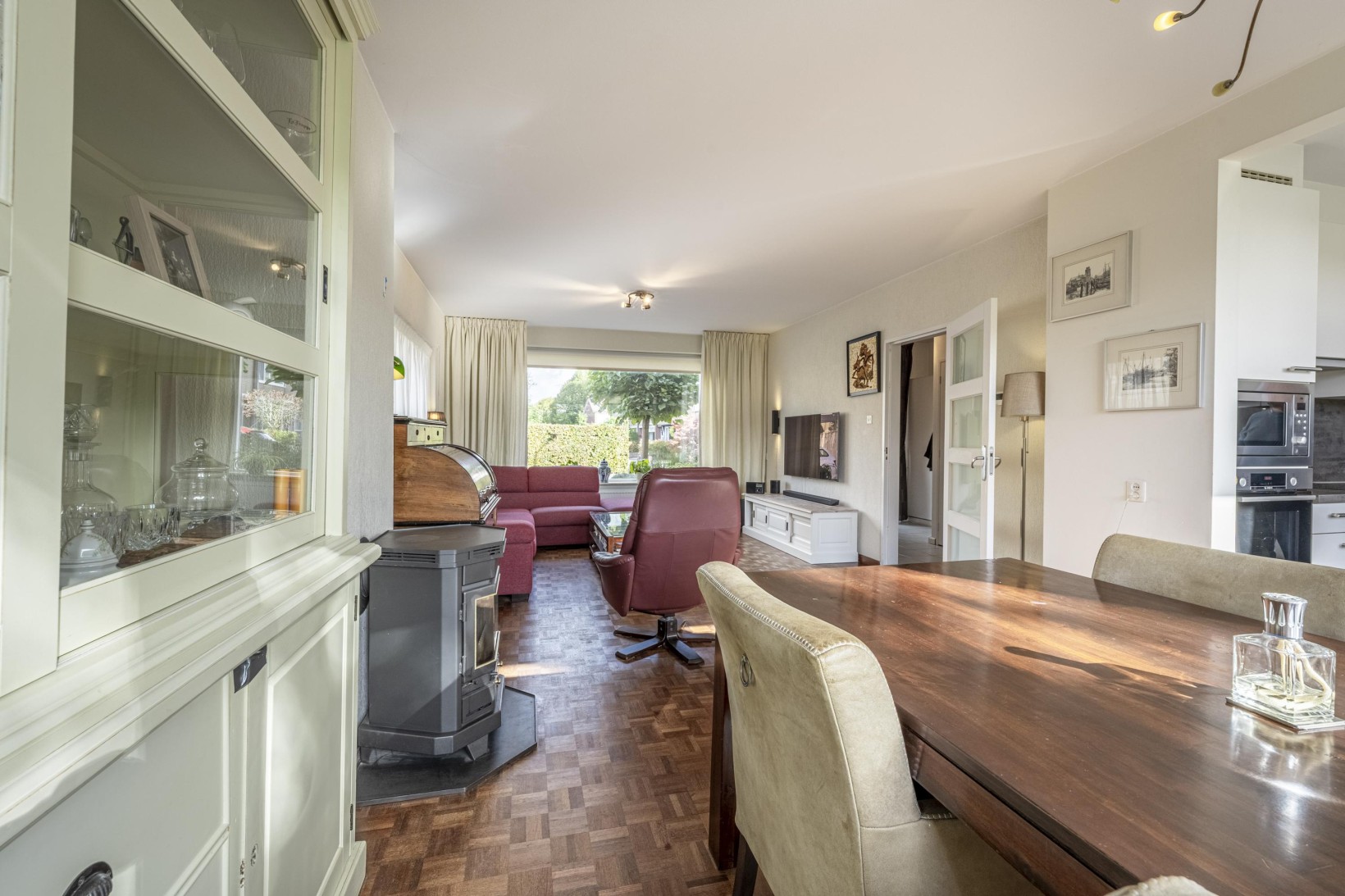 Twee-onder-één-kap te koop: Ridder van Dorpstraat 26, Nieuw-Beijerland