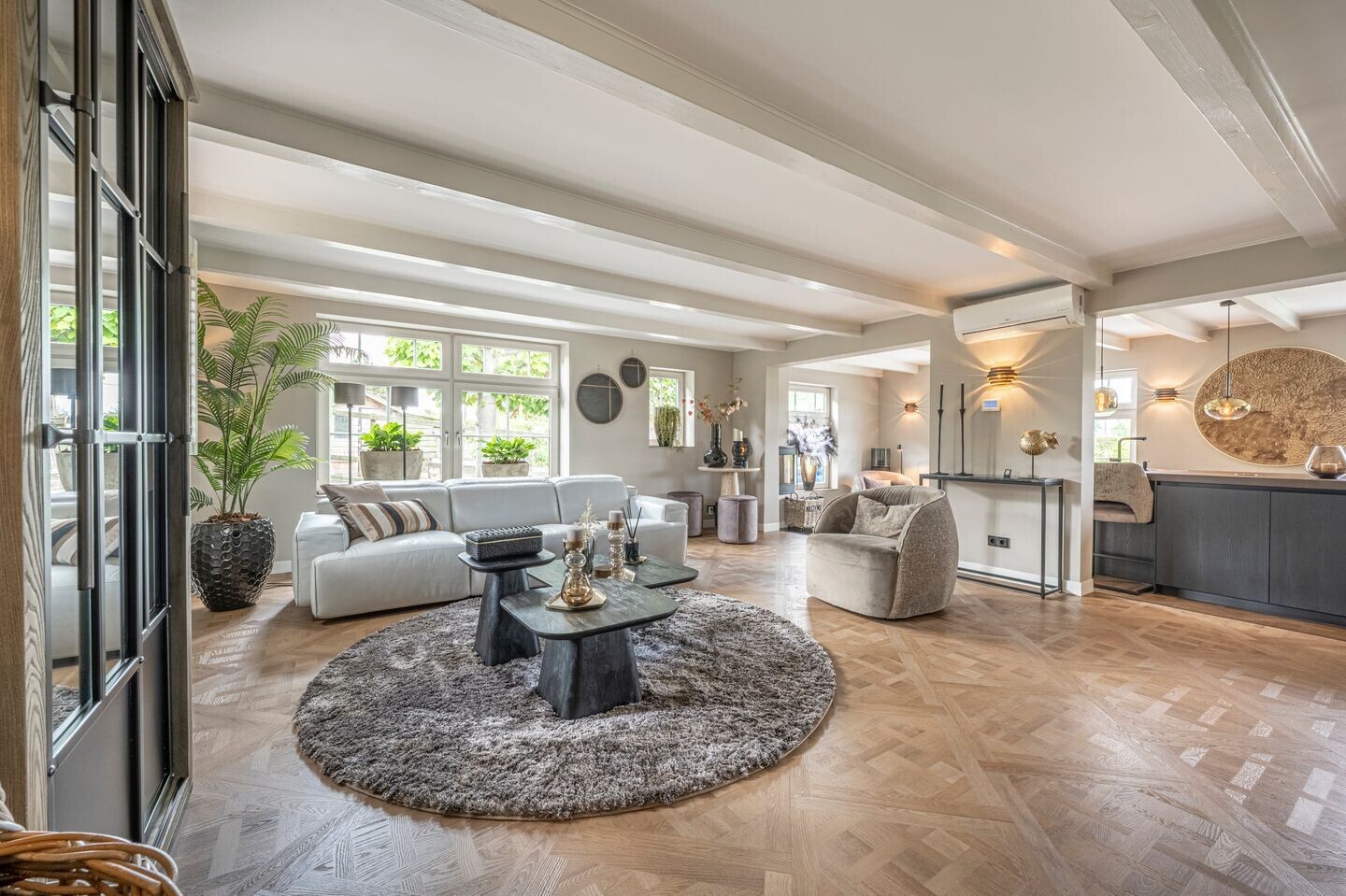Vrijstaande woning te koop: Molendijk 33, Piershil