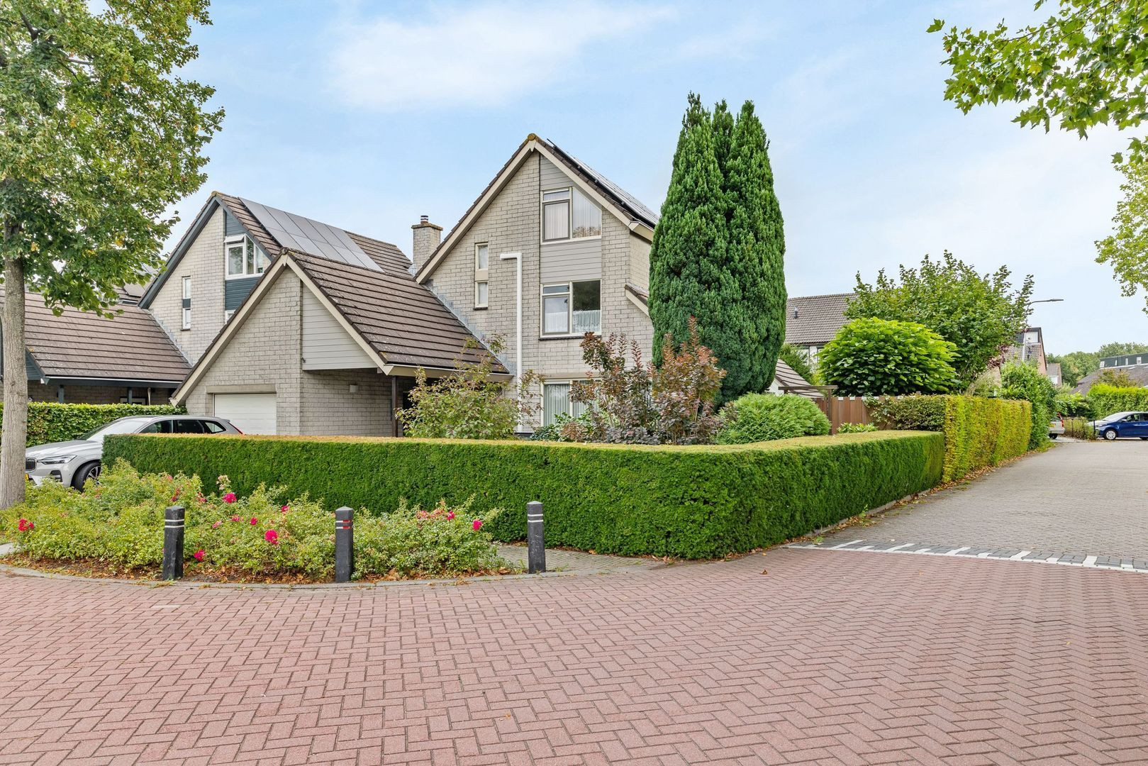 Hoekwoning te koop: Laan van Westmolen 85, Mijnsheerenland