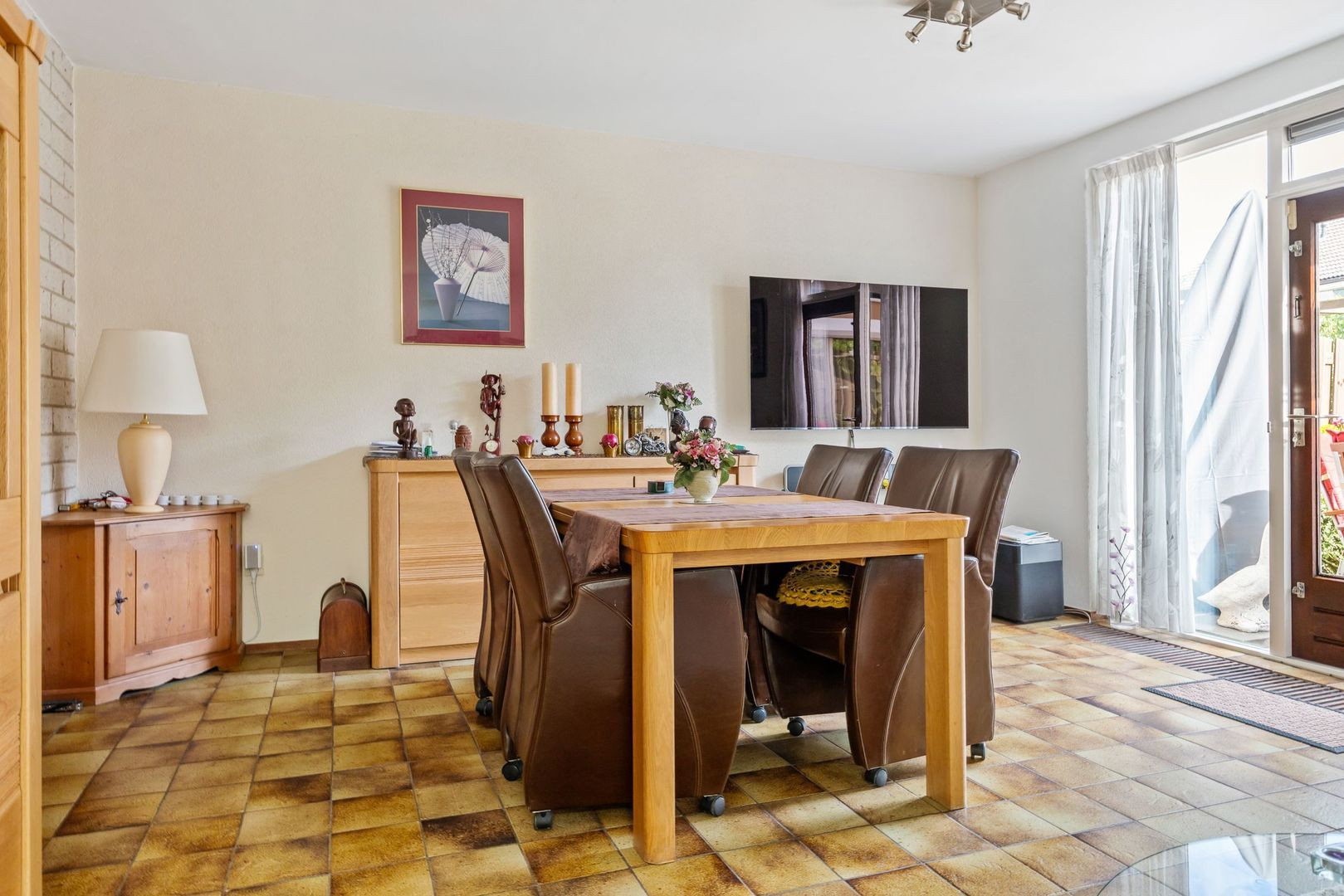 Hoekwoning te koop: Laan van Westmolen 85, Mijnsheerenland