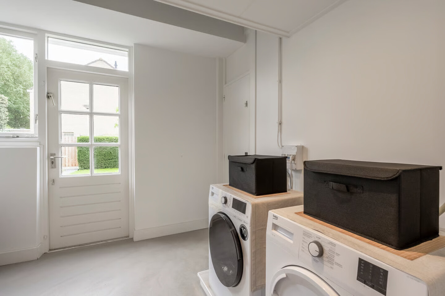 Hoekwoning te koop: Raadhuislaan 59, Mijnsheerenland