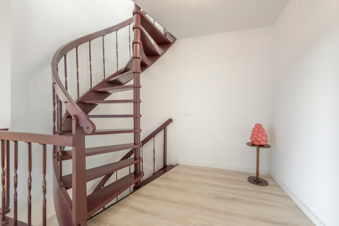 Hoekwoning te koop: Raadhuislaan 59, Mijnsheerenland
