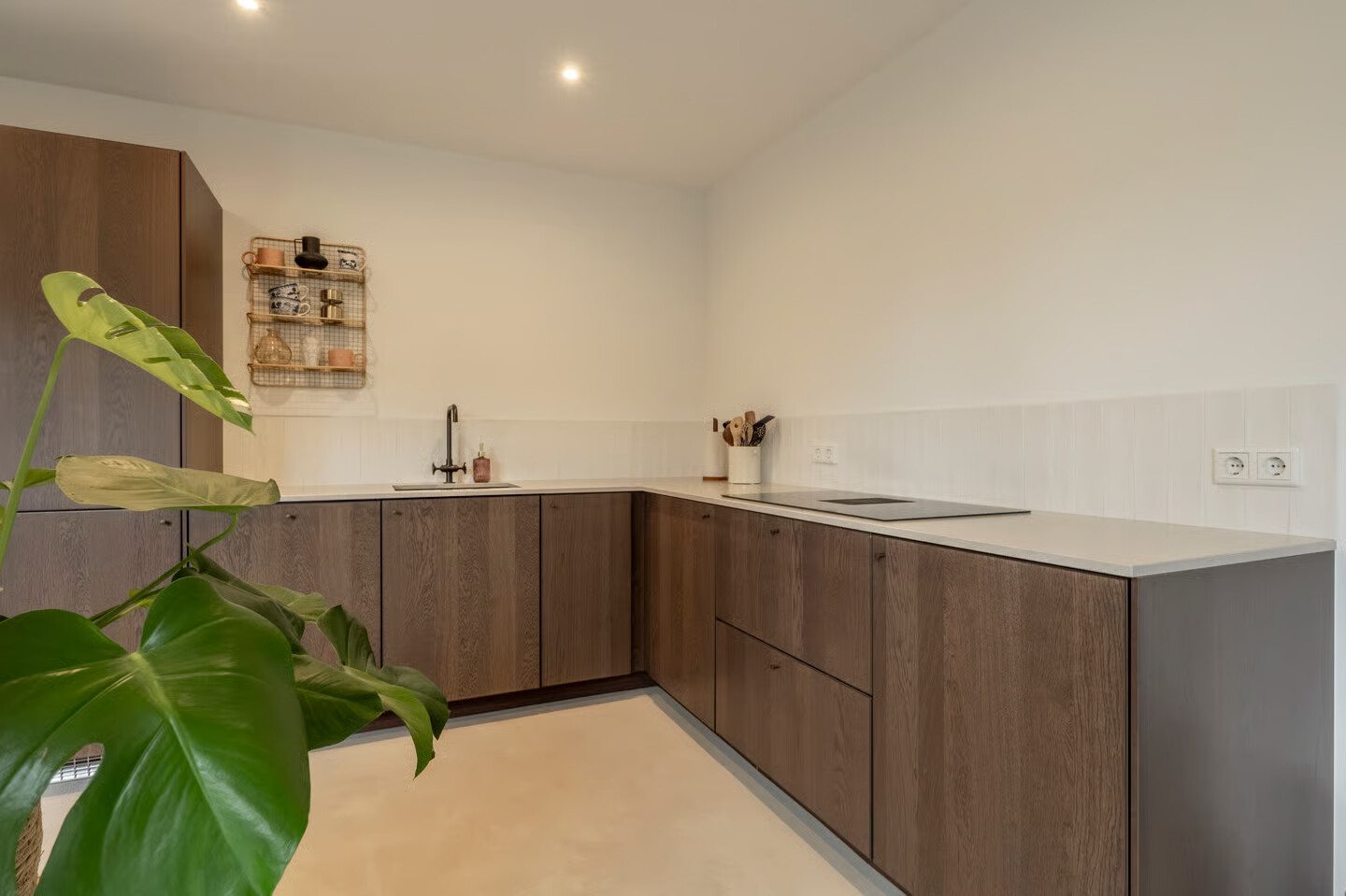 Hoekwoning te koop: Raadhuislaan 59, Mijnsheerenland