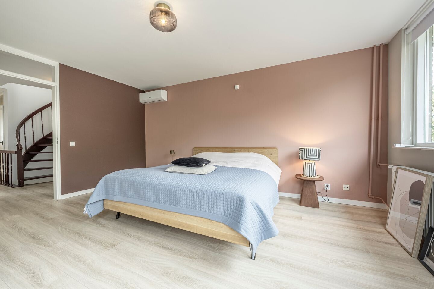 Hoekwoning te koop: Raadhuislaan 59, Mijnsheerenland