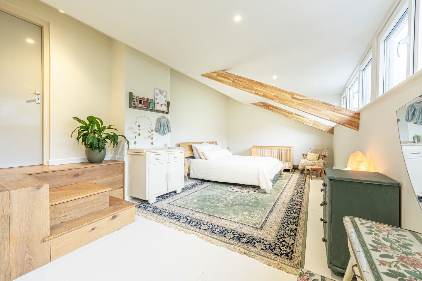 Vrijstaande woning te koop: Maasdijk 22, Mijnsheerenland