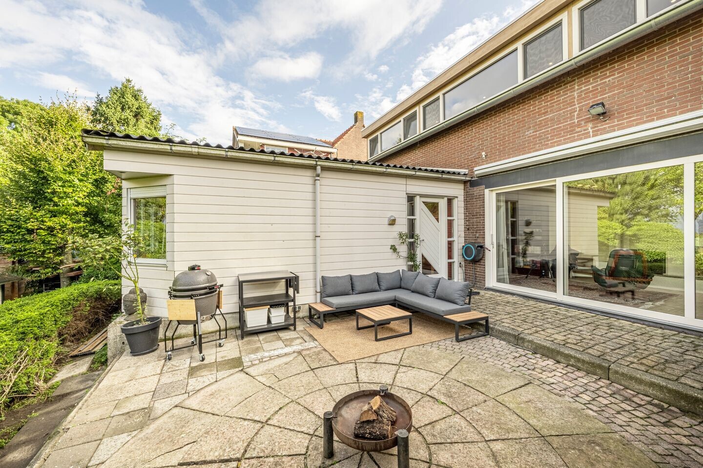 Vrijstaande woning te koop: Maasdijk 22, Mijnsheerenland