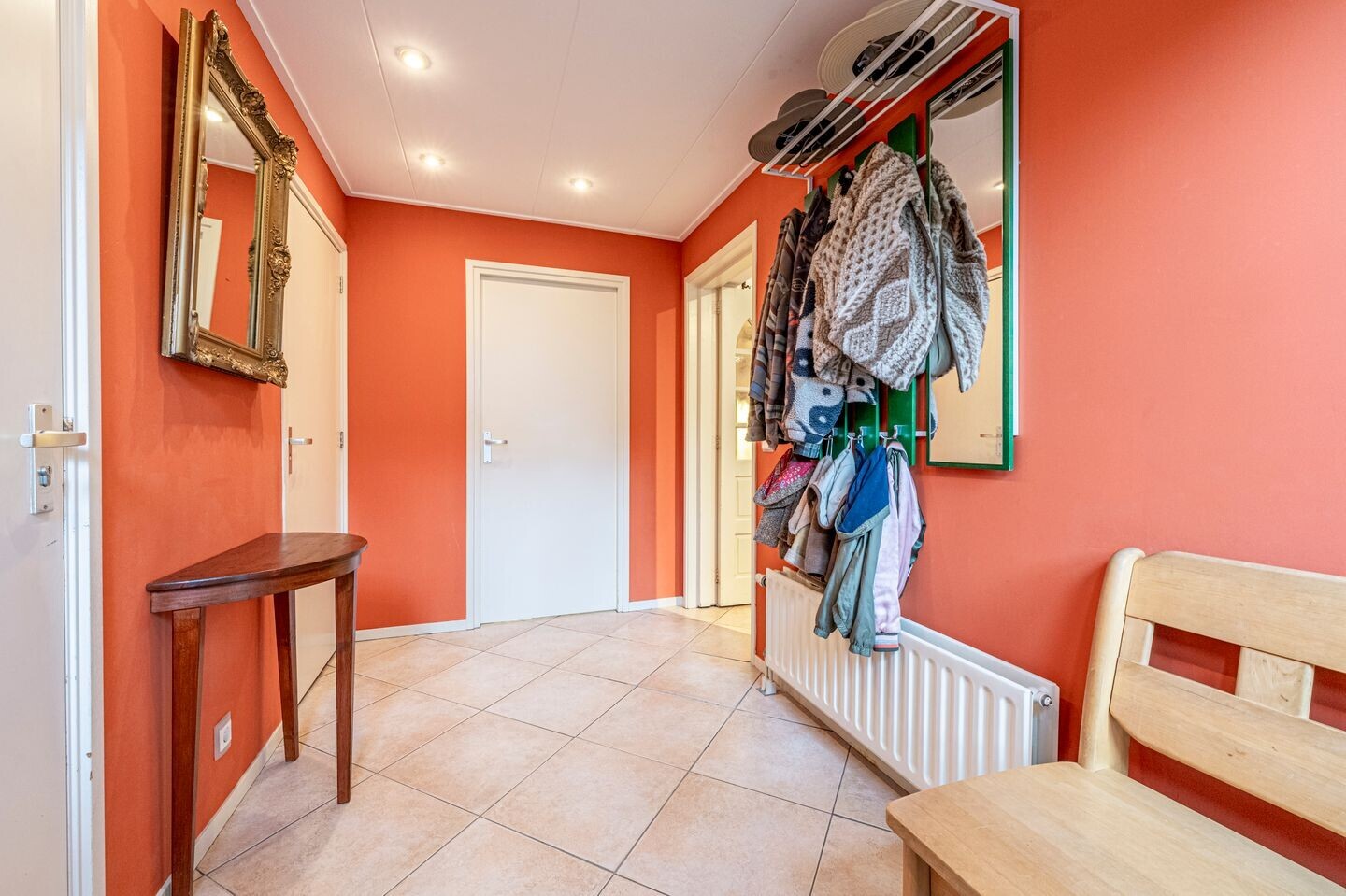 Vrijstaande woning te koop: Maasdijk 22, Mijnsheerenland