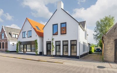 Breestraat 16