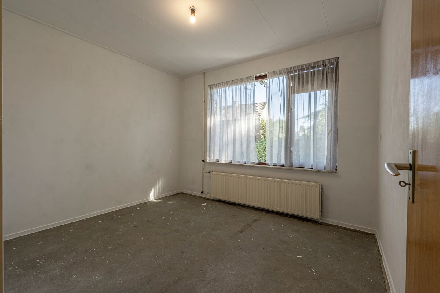 Twee-onder-één-kap te koop: Marijkestraat 12, Heinenoord