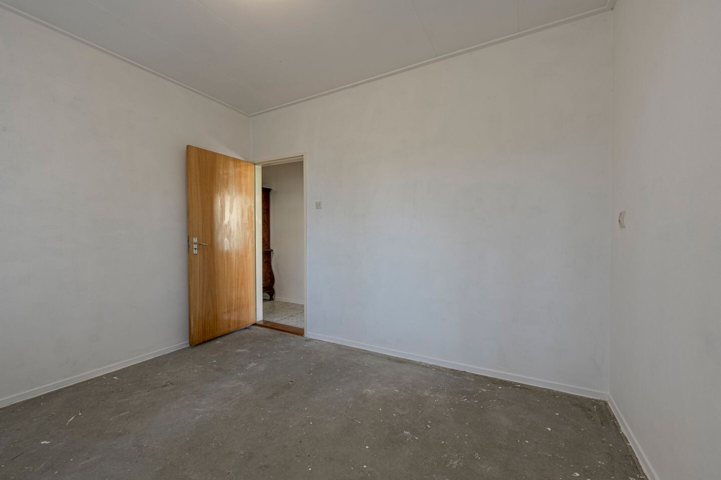Twee-onder-één-kap te koop: Marijkestraat 12, Heinenoord