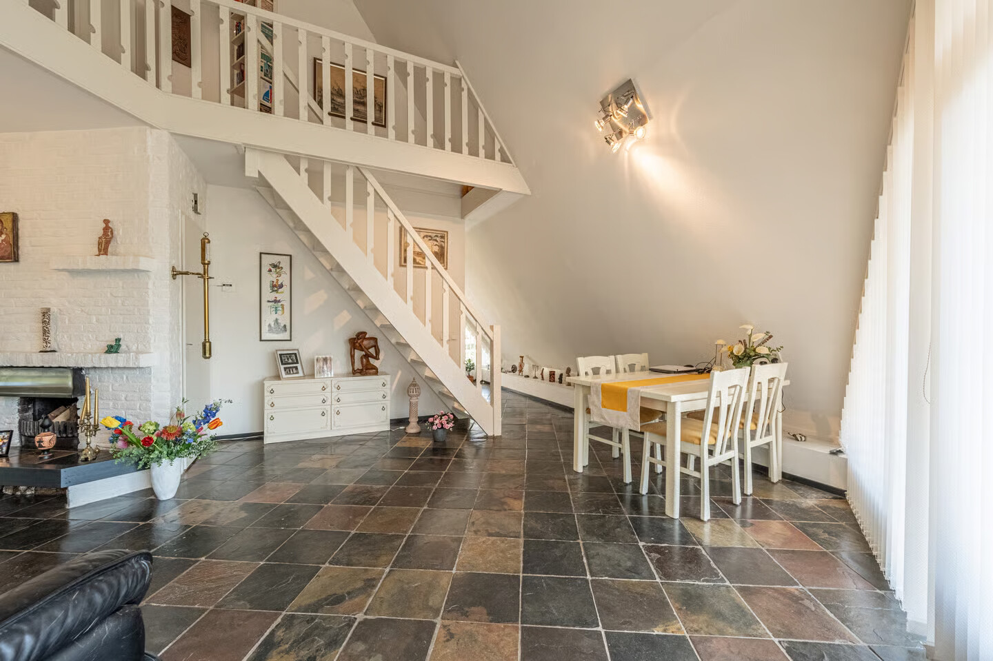 Vrijstaande woning te koop: Avenhil 33, Heinenoord