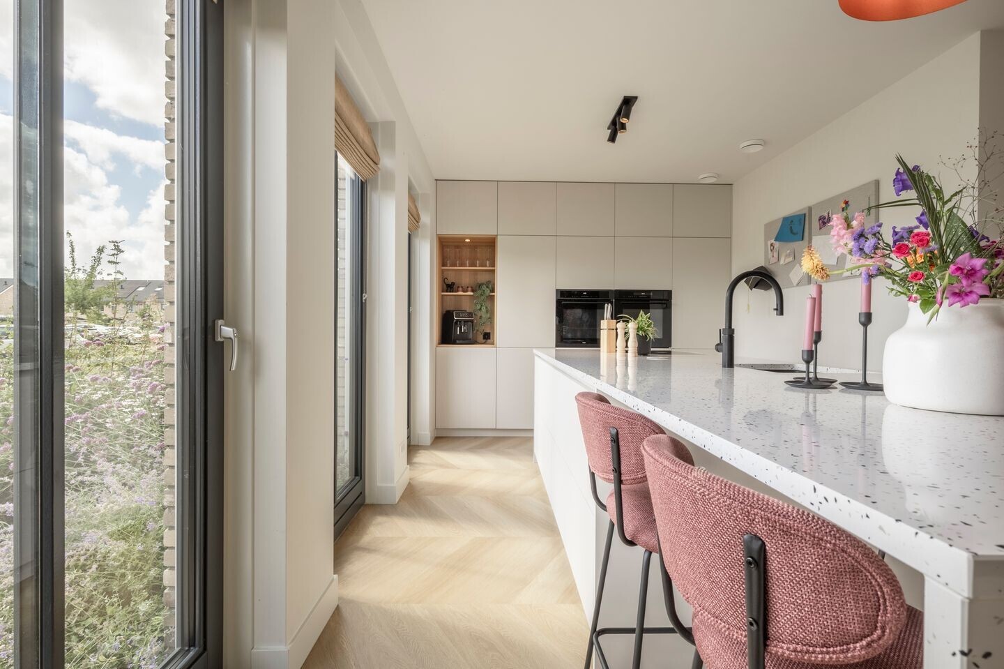 Vrijstaande woning te koop: E. Hamburgerstraat 21, Heinenoord