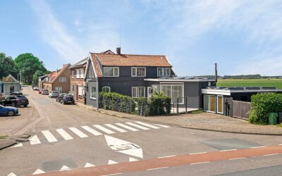 Middelsluis. 2