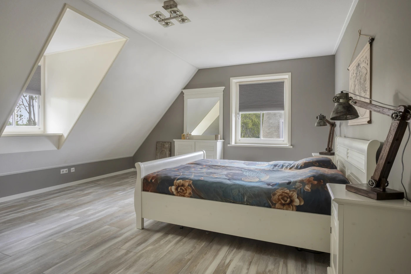 Vrijstaande woning te koop: Ambachtsheerenlaan 3A, Numansdorp