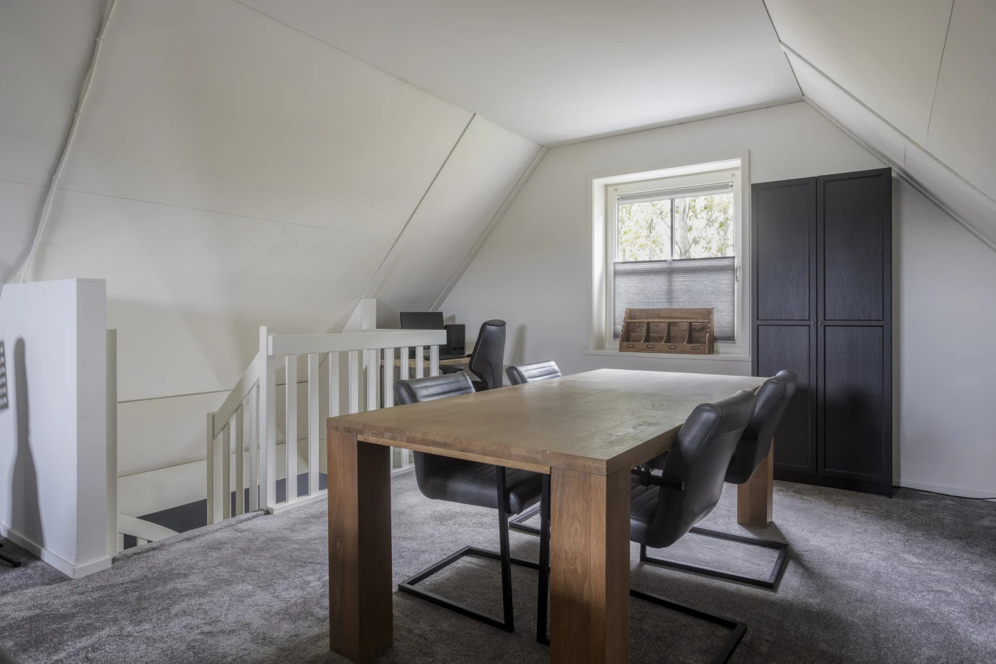 Vrijstaande woning te koop: Ambachtsheerenlaan 3A, Numansdorp