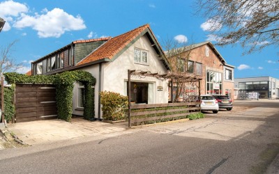 Parallelweg 26