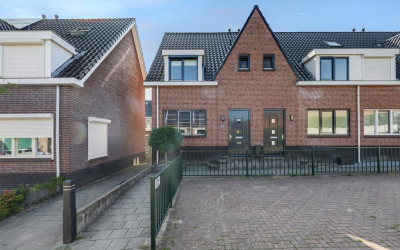 Schoolstraat 8