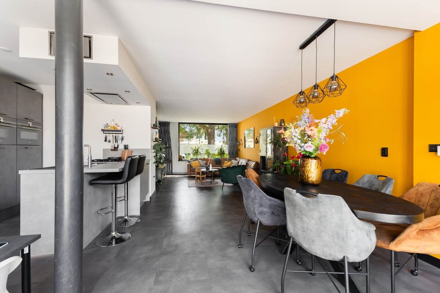 Tussenwoning te koop: Patrijsstraat 43, Strijen