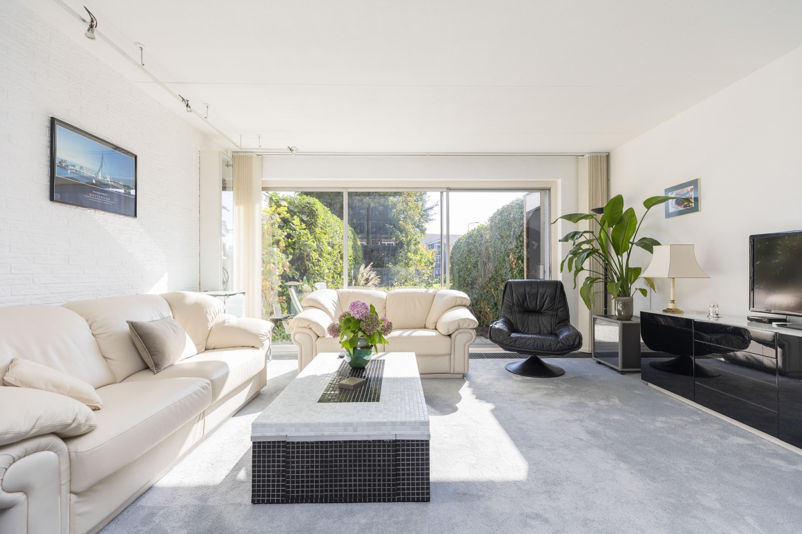 Tussenwoning te koop: Hendrik Hamerstraat 67, 'S-Gravendeel