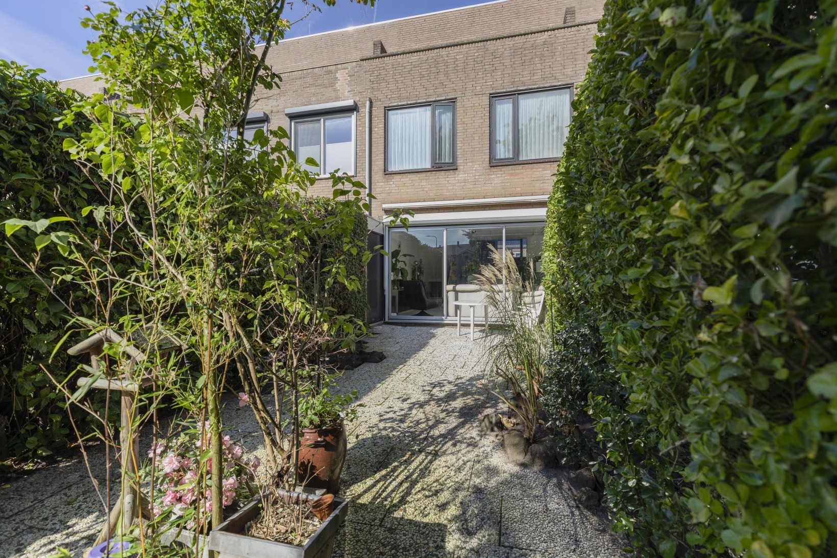 Tussenwoning te koop: Hendrik Hamerstraat 67, 'S-Gravendeel