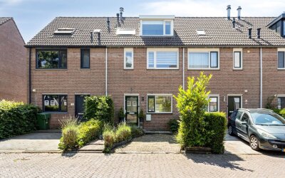 Leliestraat 10