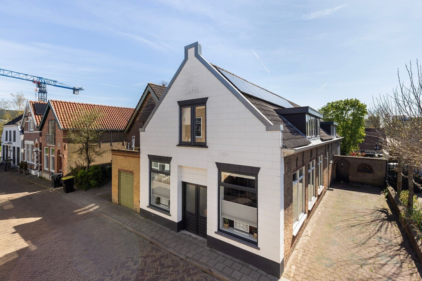 Twee-onder-één-kap te koop: Schouteneinde 12, Puttershoek