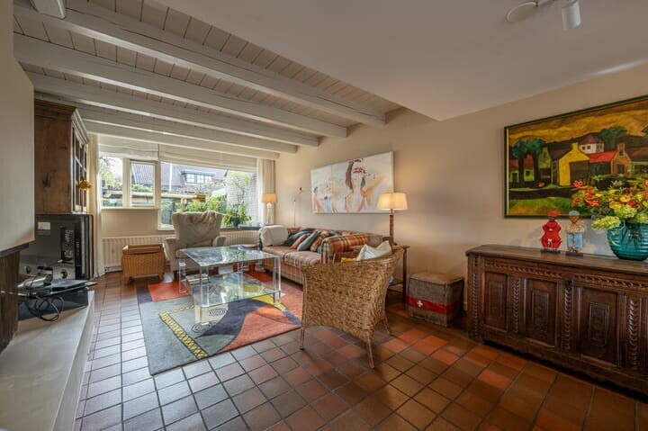 Tussenwoning te koop: Dorpsstraat 92, Maasdam