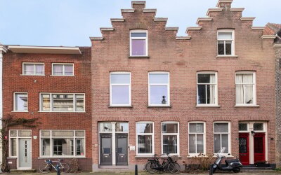 Binnen Walevest 32