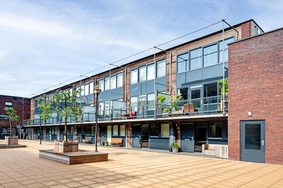 Spuibouleva. 232-G