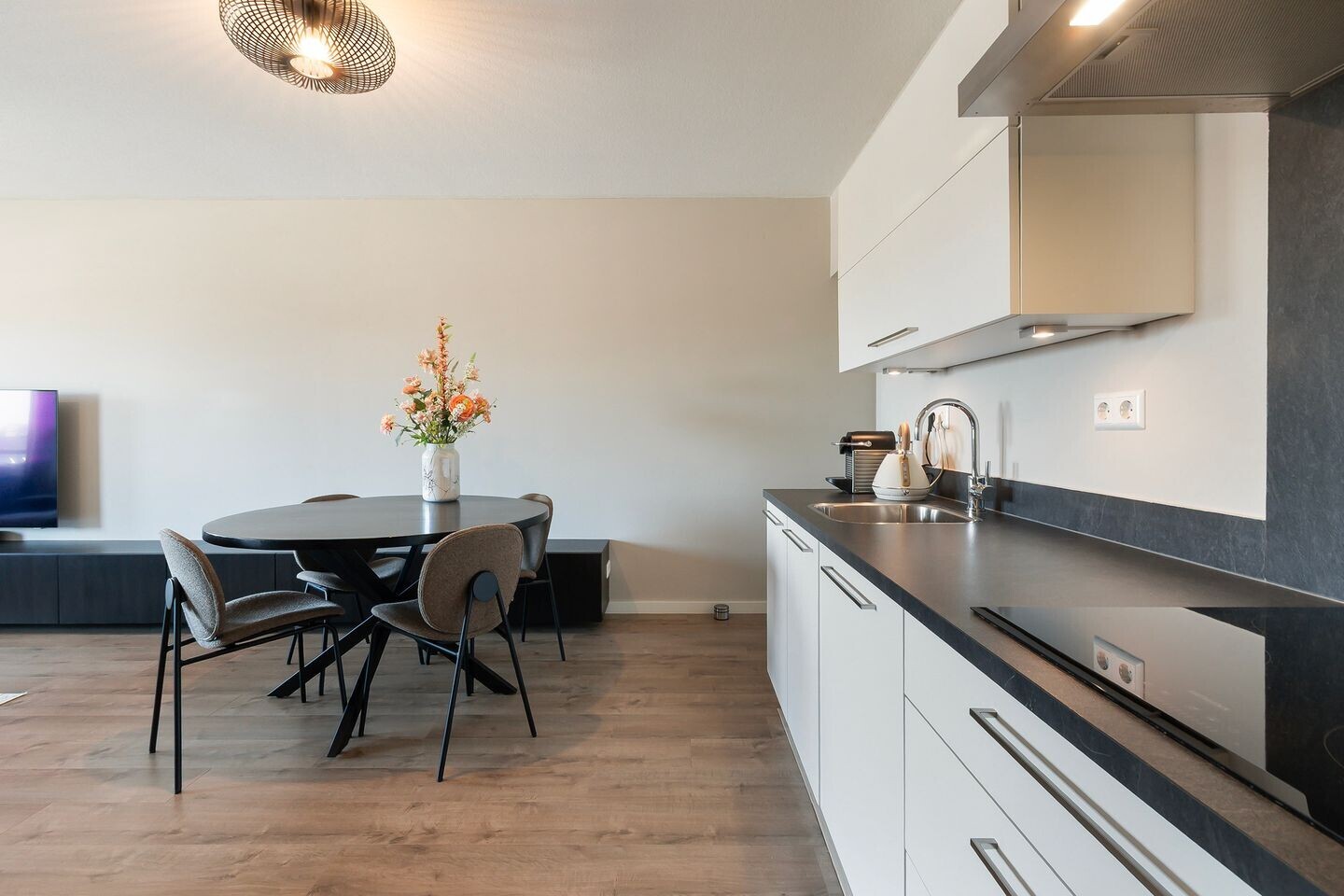 Appartement te koop: Korte Parallelweg 33, Dordrecht