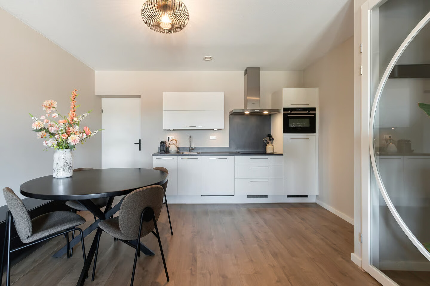 Appartement te koop: Korte Parallelweg 33, Dordrecht