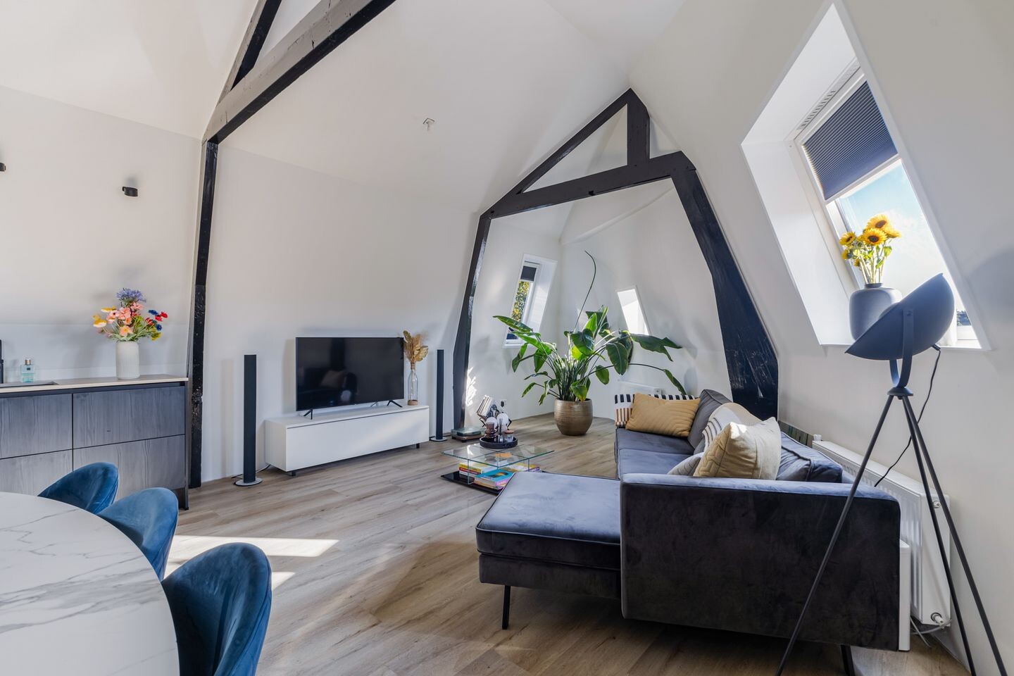 Appartement te koop: Singel 195C, Dordrecht