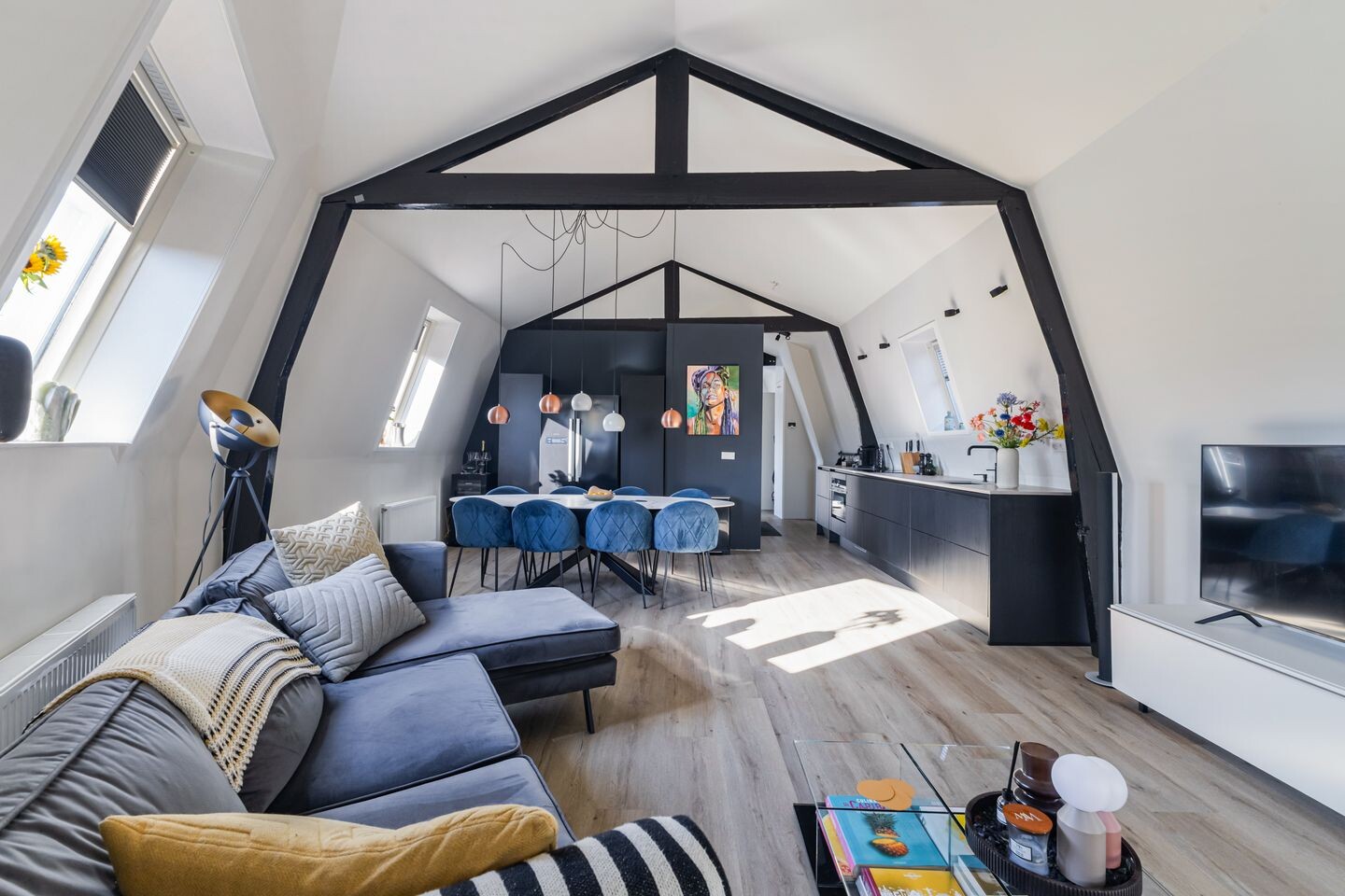 Appartement te koop: Singel 195C, Dordrecht
