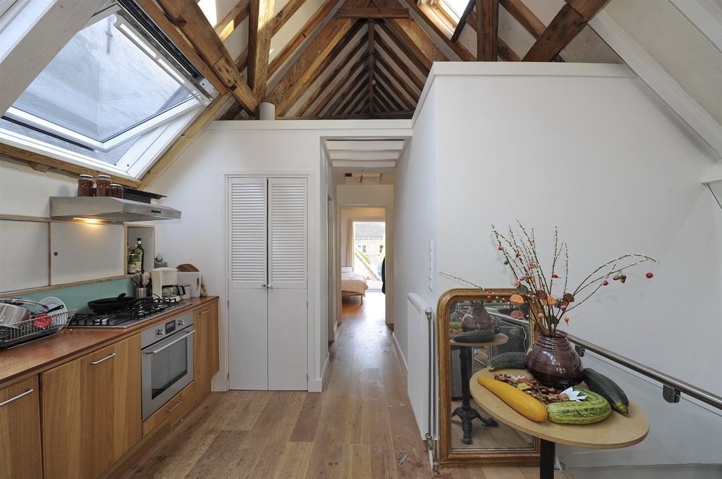 Tussenwoning te huur: Riedijk 102, Dordrecht
